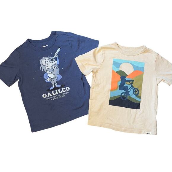 Gap Kids - Toddler Organic Graphic Tee Bundle of 2 - Sizes 4T & 5T - Picture 1 of 6
